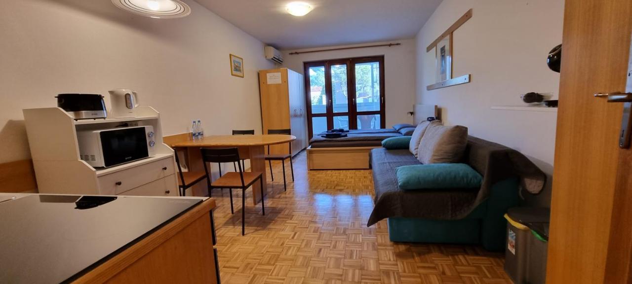 Apartma Luka With Private Parking Izola Exterior foto